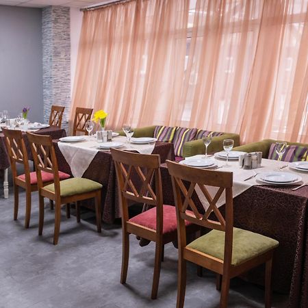 Hotel Express Корпус 2 Kiev Esterno foto