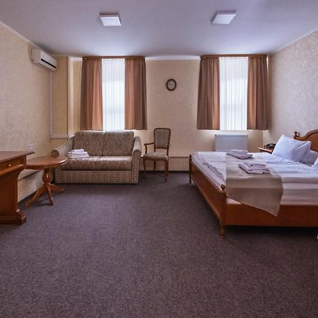 Hotel Express Корпус 2 Kiev Esterno foto